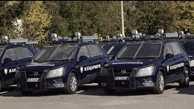 Специализираните превозни средства са предназначени за обезпечаване работата на полицаите