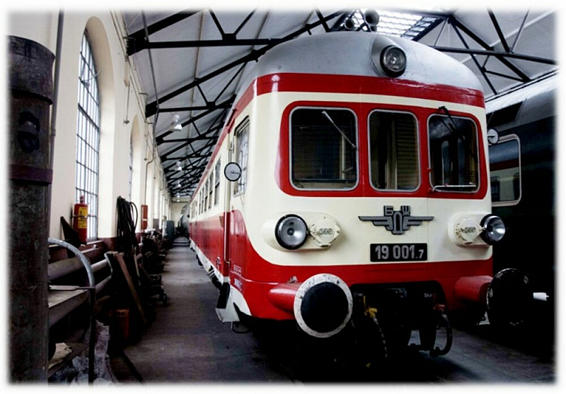 Мотрисата е част от музейното наследство на железопътния превозвач. Произведена