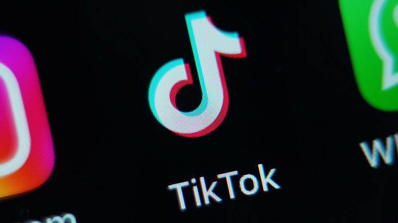 За да се съревноваваме с най добрите умове използването на TiTok