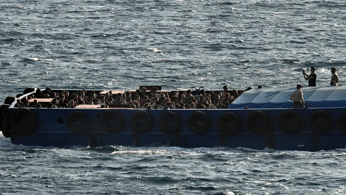 В рамките на мащабна операция проведена на около 35 морски