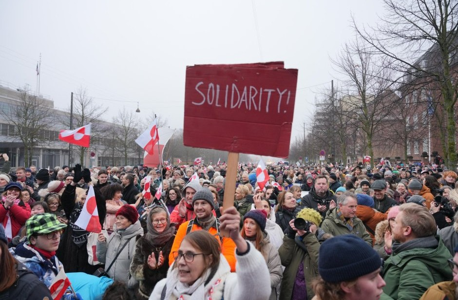 Като членове на НАТО ние се ангажираме да укрепим сигурността