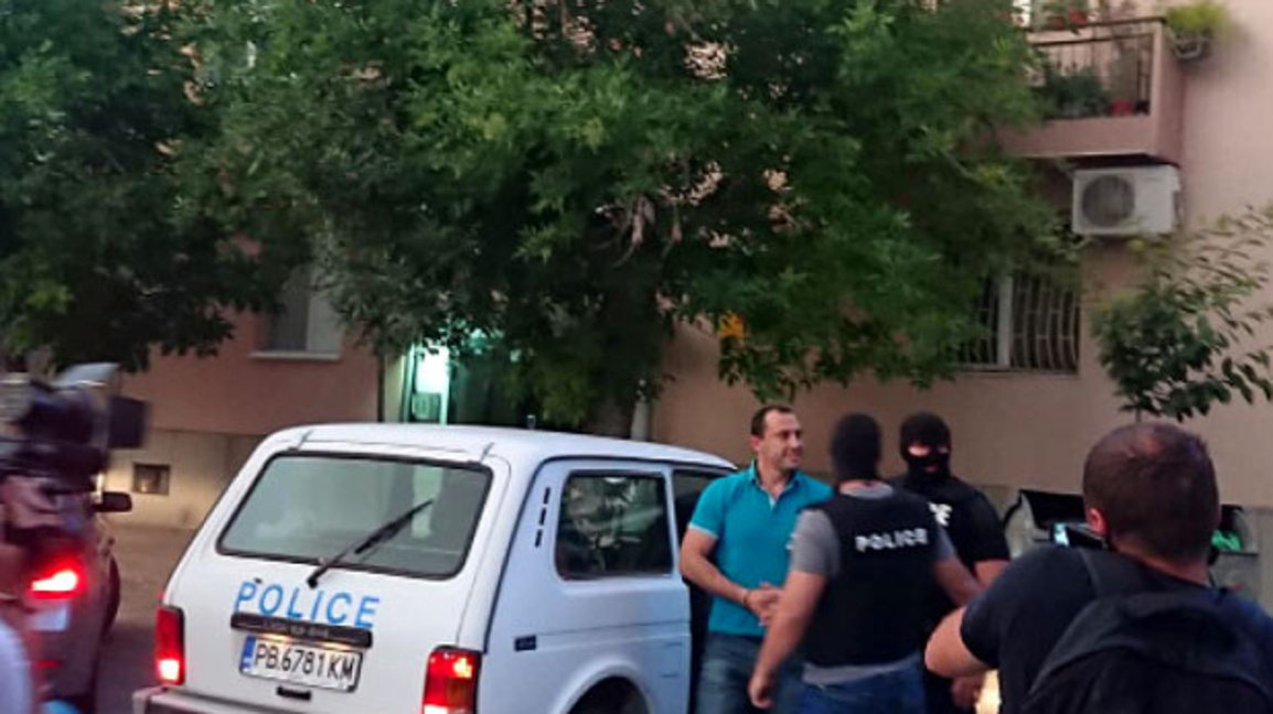 Потвърдени са и условните присъди на помощниците му – бизнесменът
