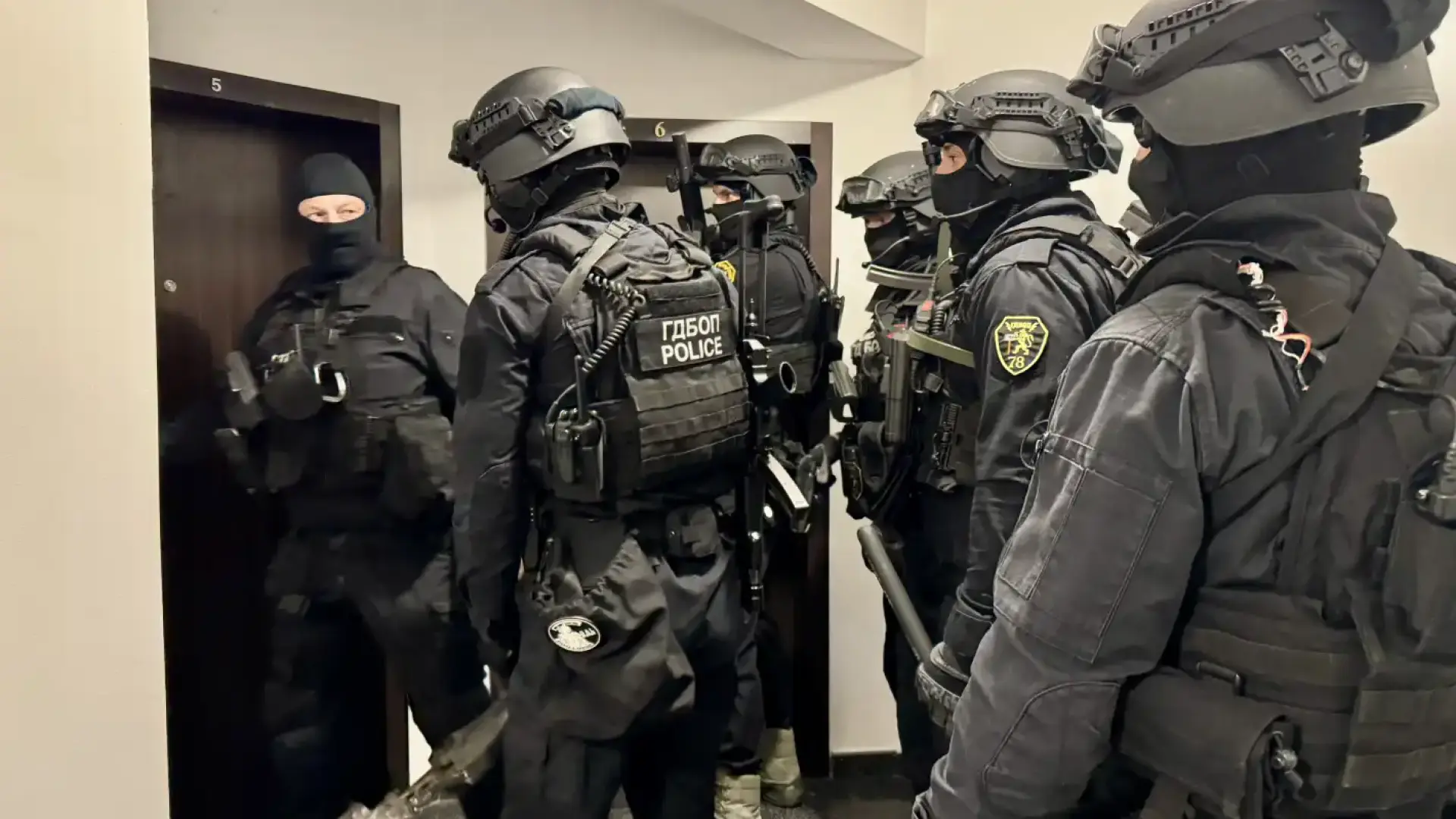 Спецакцията срещу лихварство изнудване и наркотици  бе проведена в офис