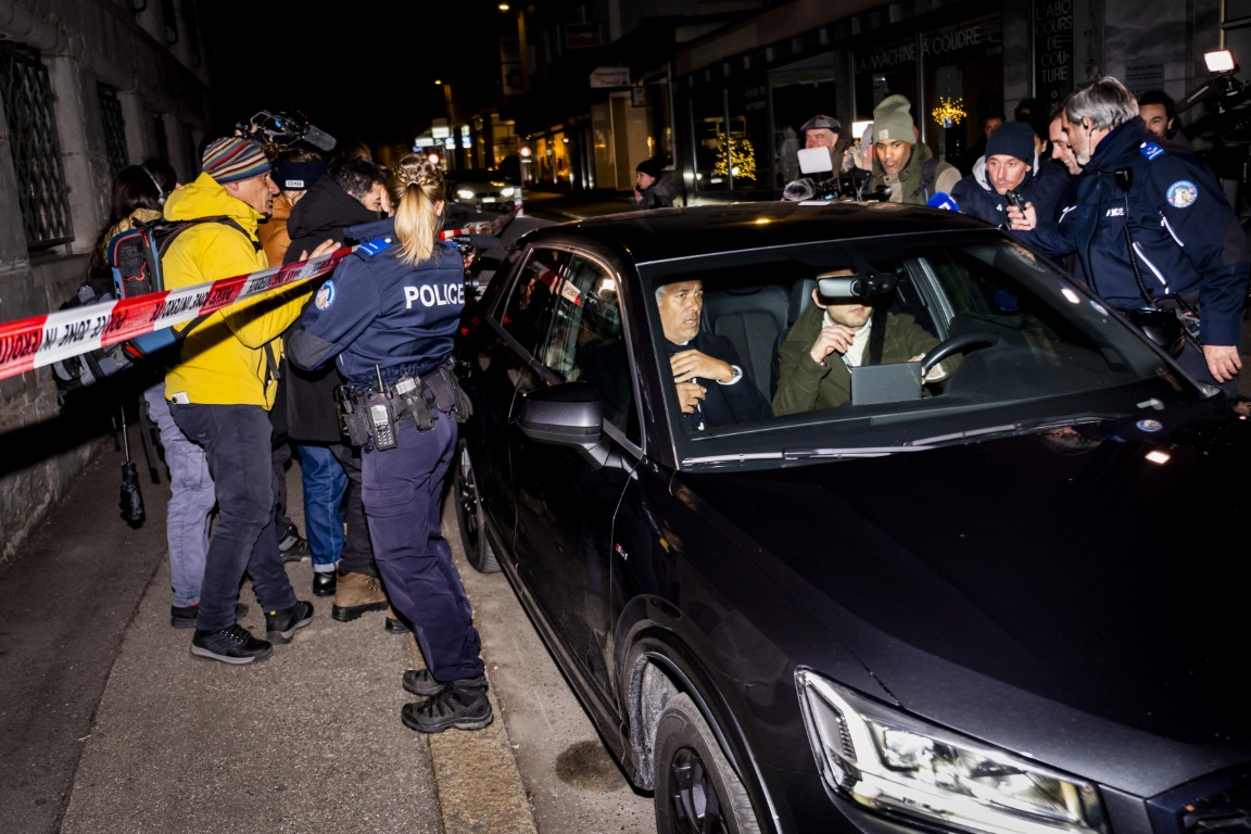 Жак Морети и съпругата му Джесика са разследвани по подозрение