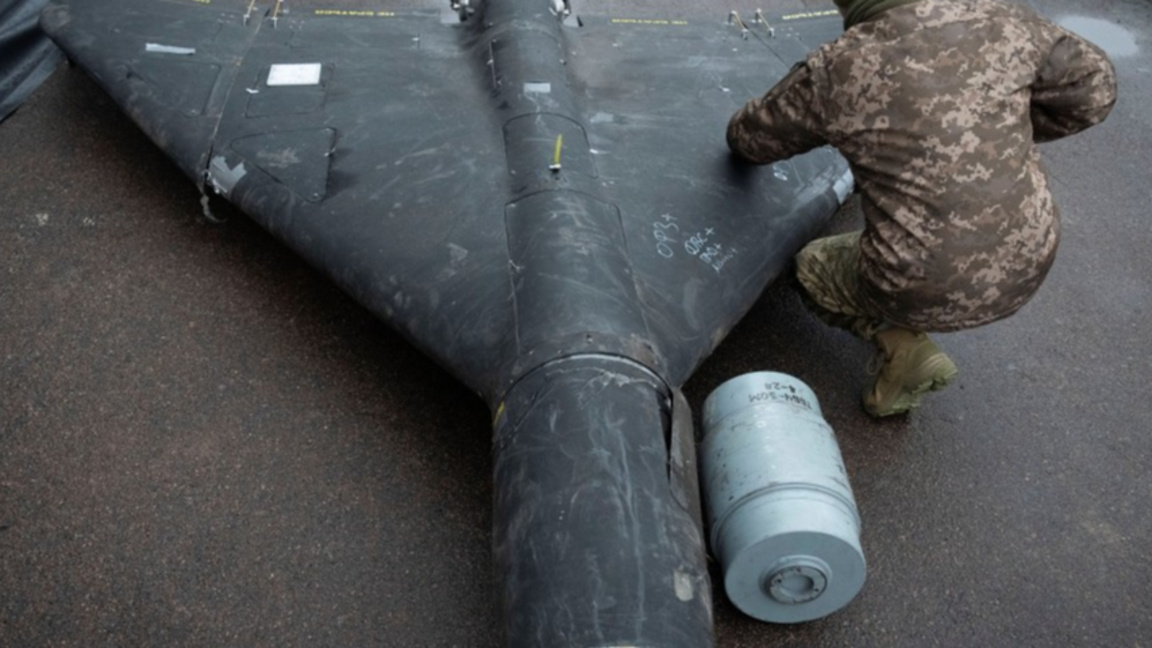 Руснаците дават вид че обсъждат прекратяване на огъня но продължават