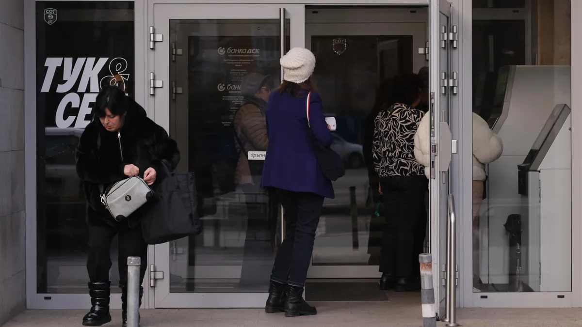 По късната начална дата е защото 7 февруари се пада