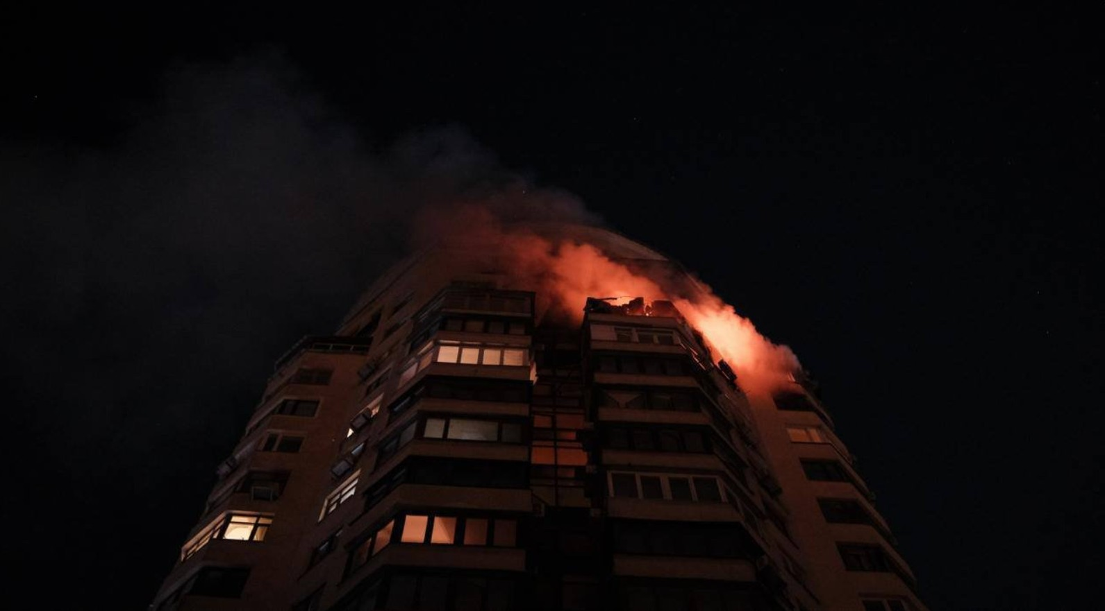 12 хиляди домакинства в областта са останали без ток заради