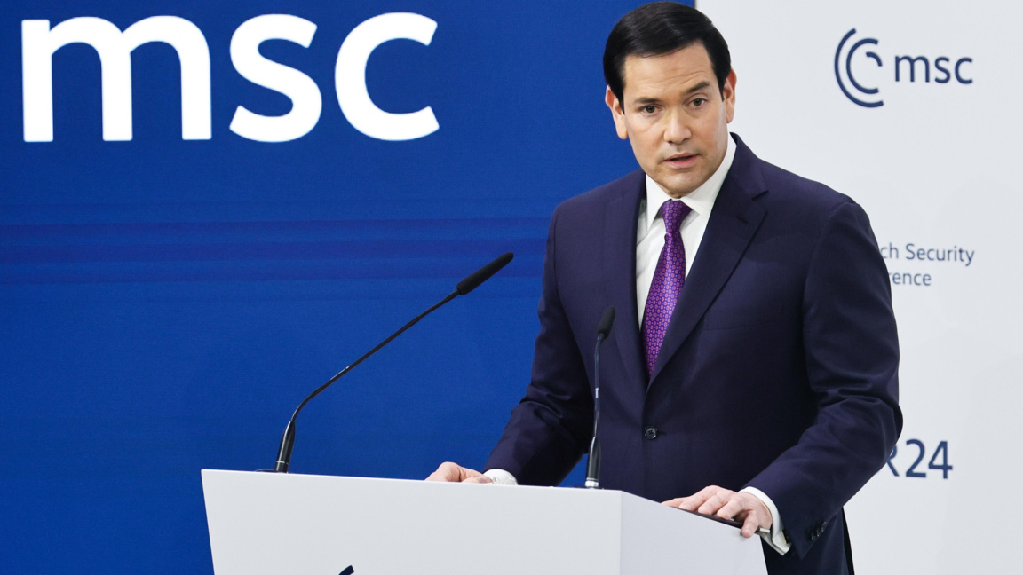 Заявявам тук пред вас днес че Америка чертае пътя на