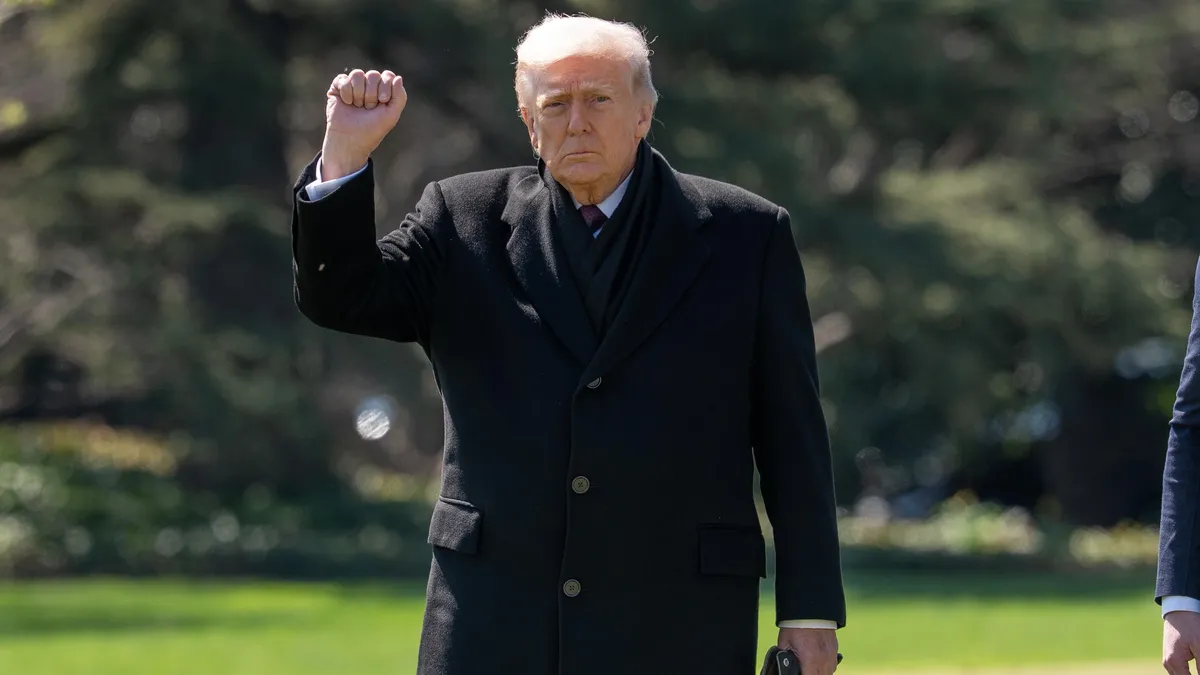 Техеран е провел серия от атаки срещу енергийни обекти в