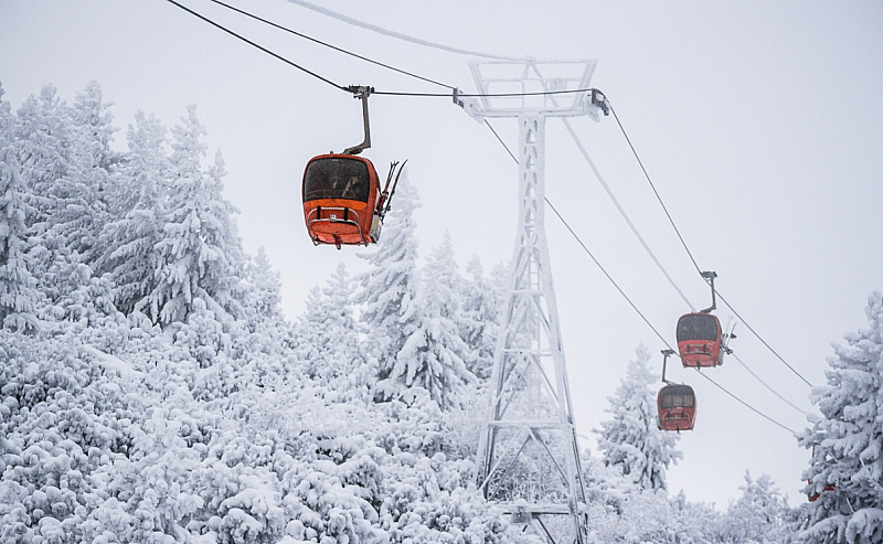 Към днешна дата ски съоръженията все още не работят а