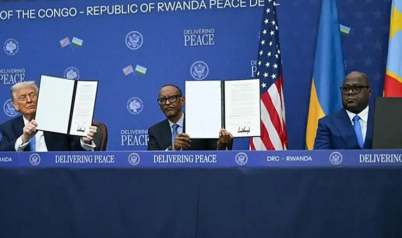 Президентът на Руанда Пол Кагаме и на ДР Конго Феликс