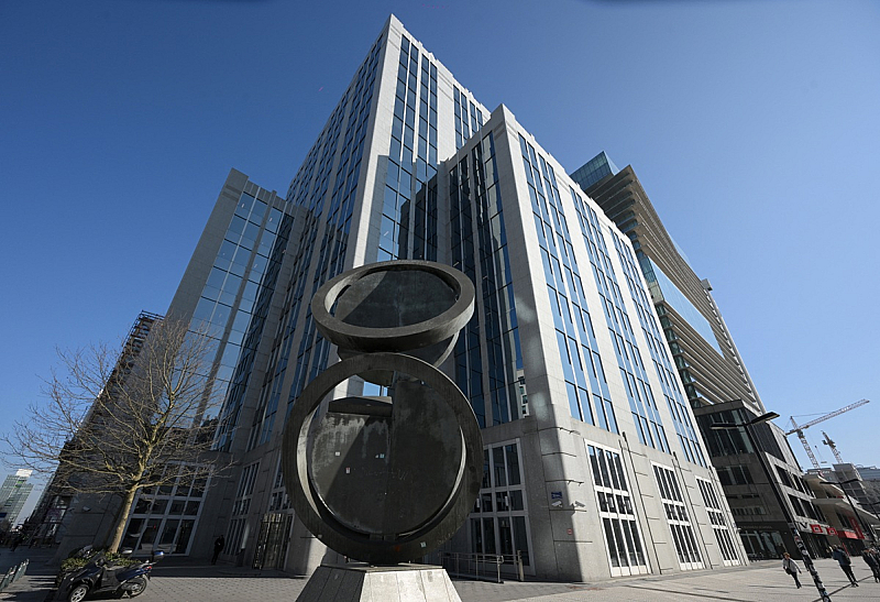 Искът е свързан със загуби които руската централна банка твърди