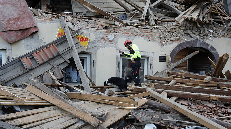 Продължава разчистването на руините след опустошителния трус в Хърватия в