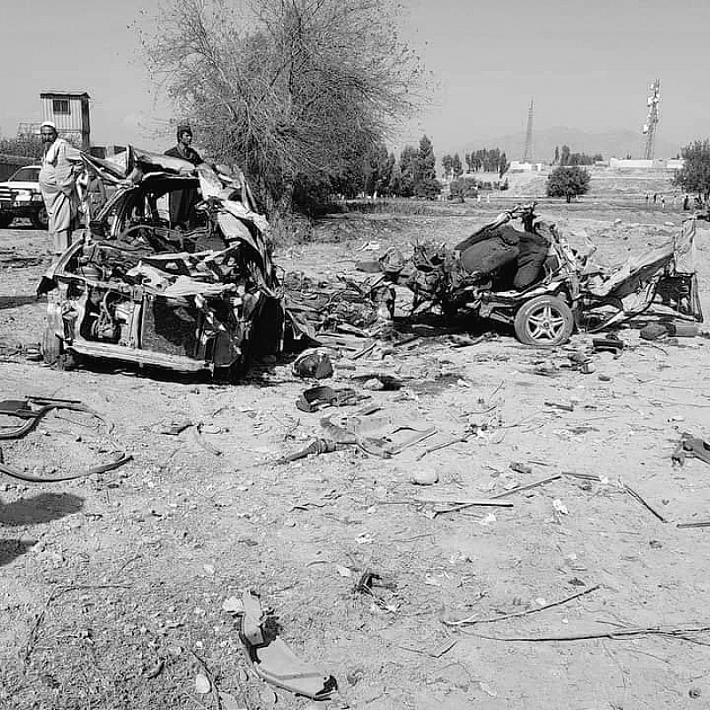 Експлозия в Афганистан отне живота на най малко 15 души Десетки