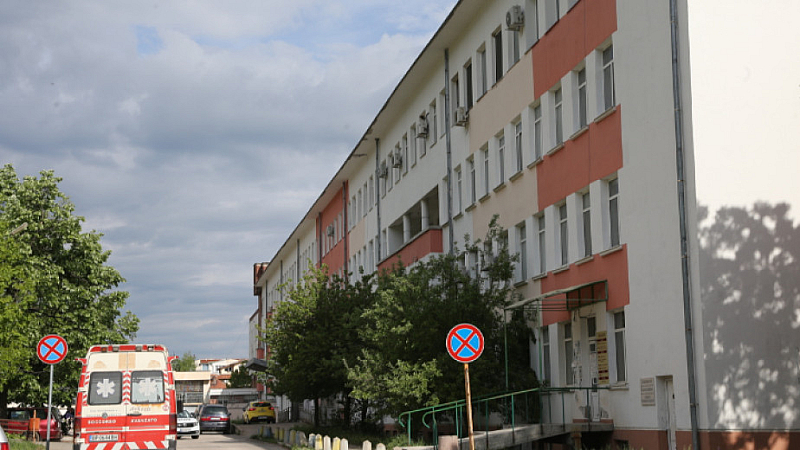 Кризата в детското отделение във Враца бе породена от дефицит
