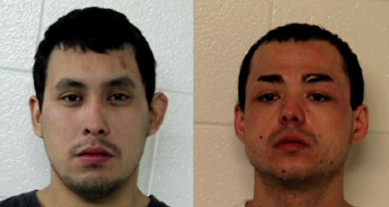 Нападателите са идентифицирани като Деймиън Сандерсън и Майлс Сандерсън Три
