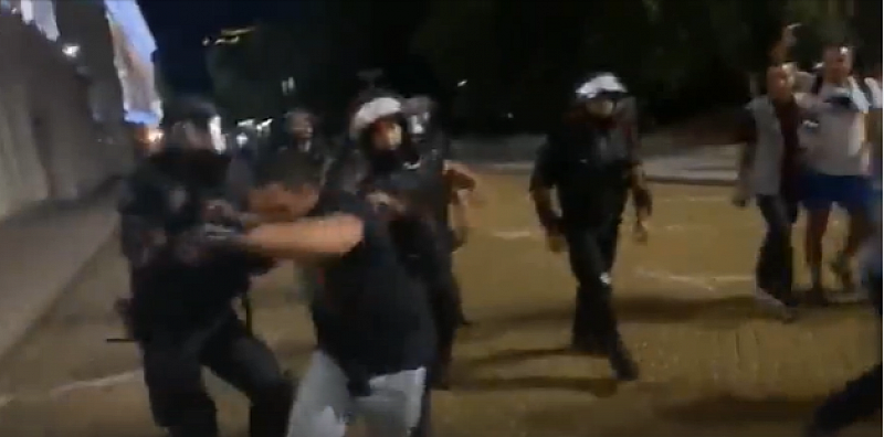 Пореден клип на полицейско насилие циркулира в социалните мрежи Видеото