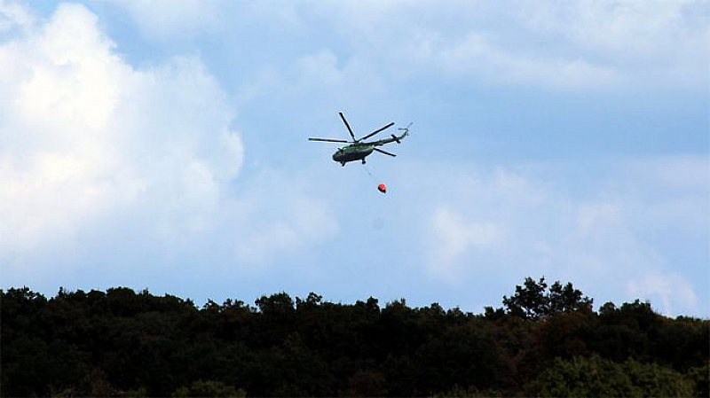 Медицински хеликоптер се разби и един член на екипажа загина