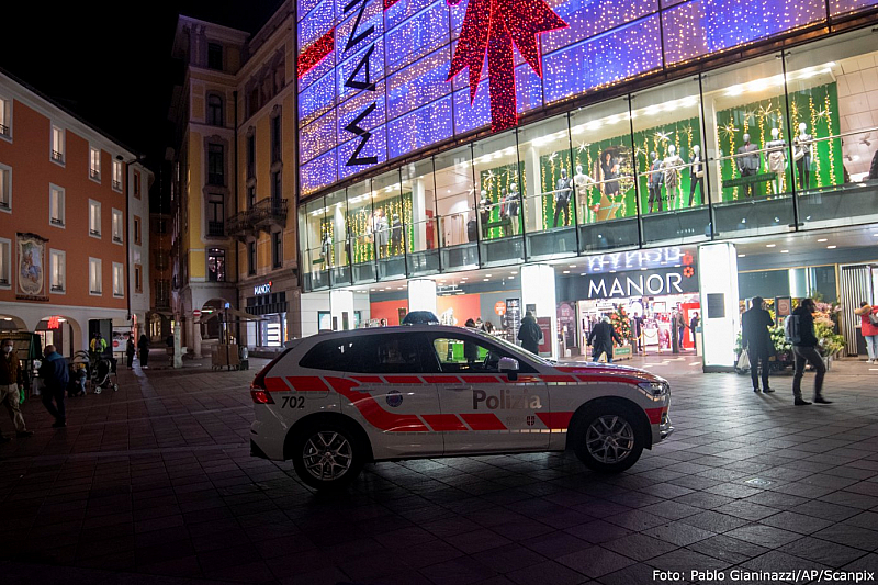 Жена нападна с нож двама души в Швейцария Атаката се