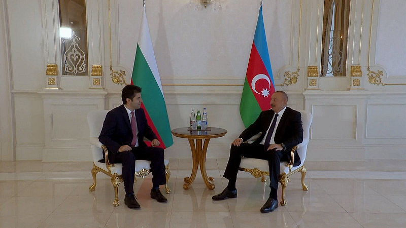 При срещата му с президента Илхам Алиев Петков подчерта че