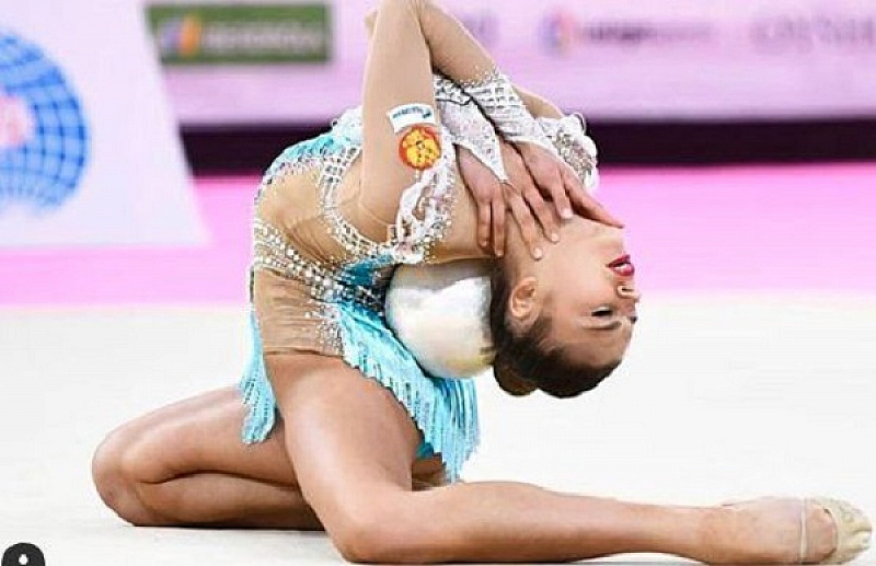 Руската трикратна шампионка по художествена гимнастика Александра Солдатова е била