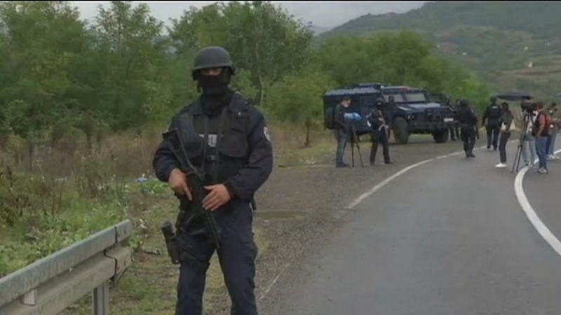 Заместник командирът на косовската полиция за Северно Косово Ветон Елшани не