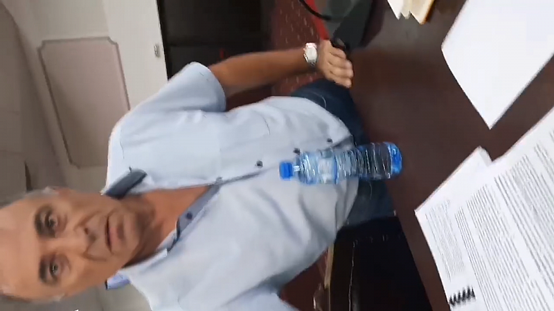 Общинският съветник от Нова Загора Васил Стоянов разказа във Фейсук