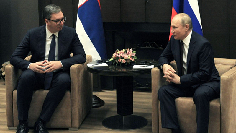 Путин честити и победата на Сръбската прогресивна партия на Вучич Руският