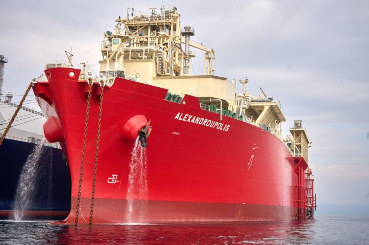 На терминала за втечнен природен газ край Александруполис в Гърция
