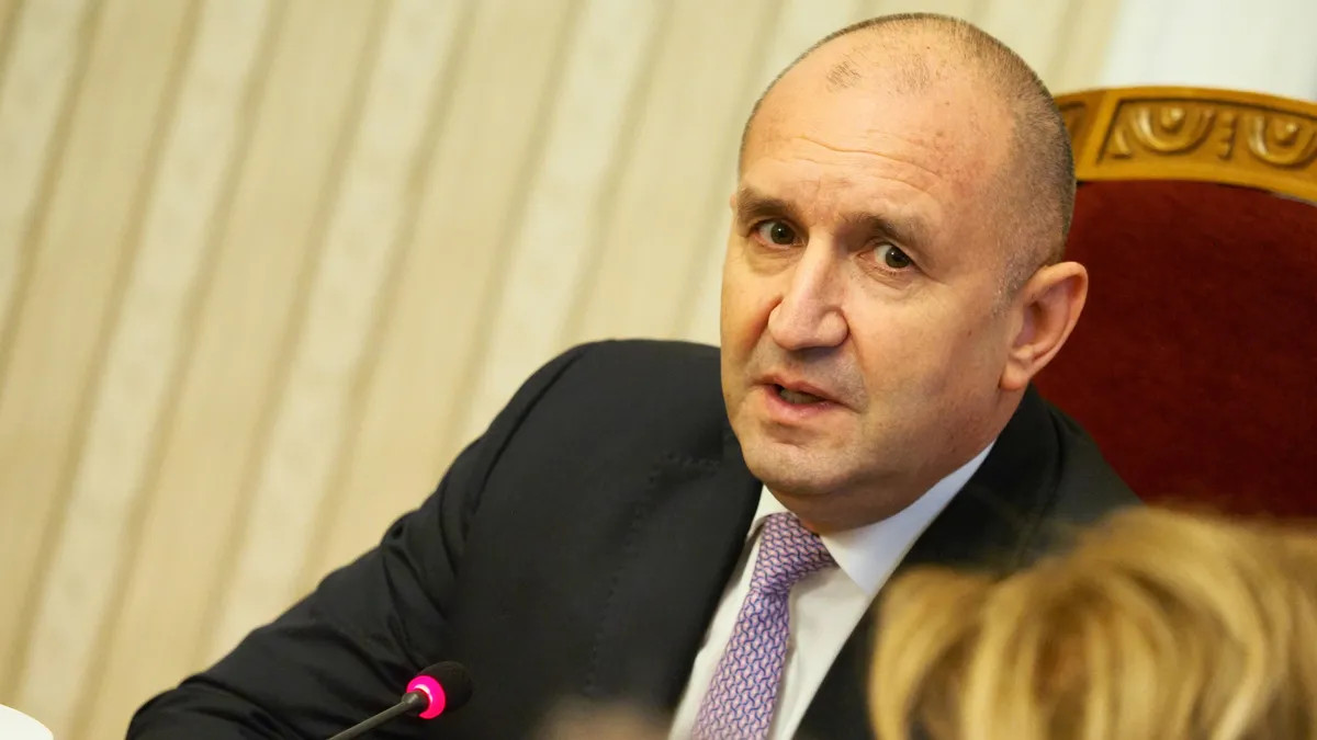 Напълно осъзнавам факта че в момента българският парламент е много