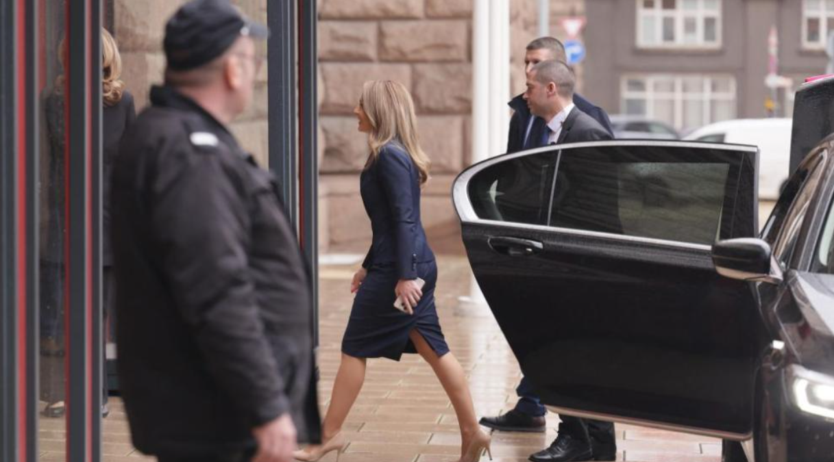 Срещата е част от процедурата по чл 99 ал 5