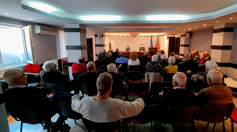 Съветът на старейшините в БСП - София изрази силна тревога