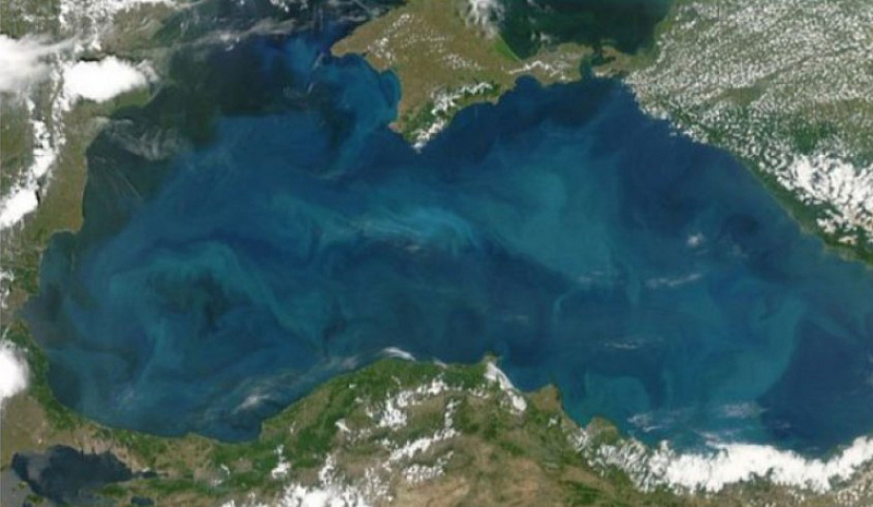 Най големите промени в цвета са пред бреговете на България и