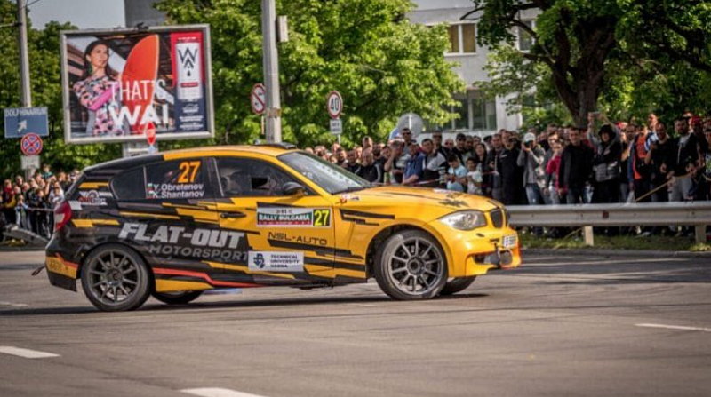 Загиналият е 60-годишен мъж. Сред пострадалите е 27-годишна жена, настанена