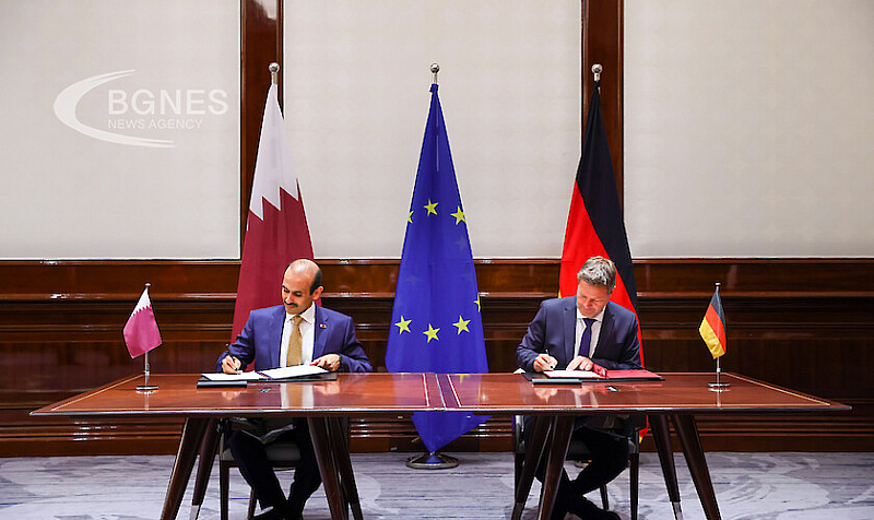 С дългоочакваната сделка Катар цели да допринесе към усилията за