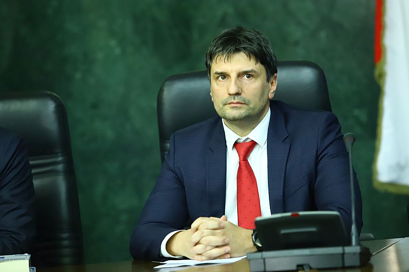 Николов беше първото новоназначение на вътрешния министър Калин Стоянов.Той е в системата