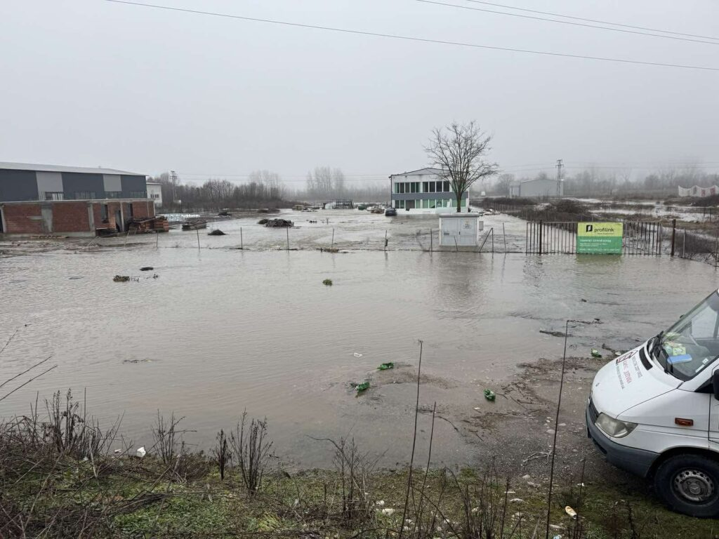 Гледката е апокалиптична Както се вижда от снимките огромни площи