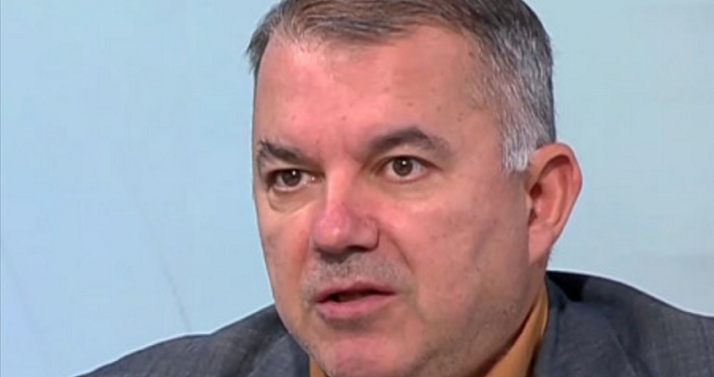   Празничните дни не се отличават от другите дни в