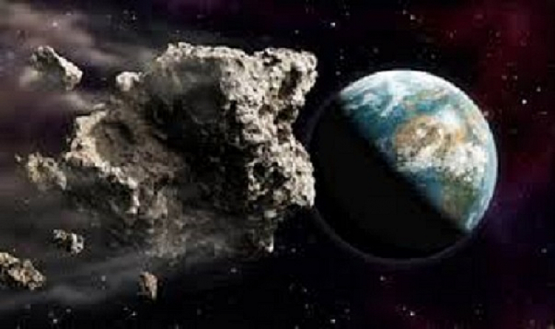 Астрономите забелязаха три близки до Земята астероида които дебнат в