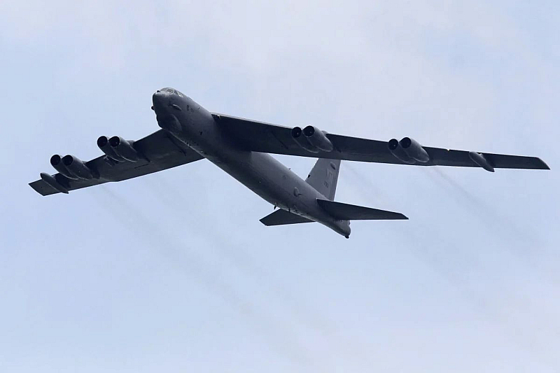 В разгара на Студената война бомбардировач B 52G Stratofortress излита