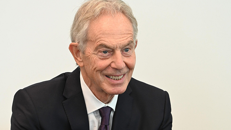 Би Би Си заяви че Съветът за мир временно ще