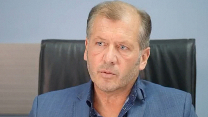 Адвокат Екимджиев защо главният прокурор Иван Гешев се появи в