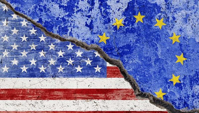 Според резултатите 77 от анкетираните са отговорили че президентът на