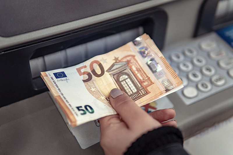  Според проекта от 1 януари се увеличава единствено минималната работна