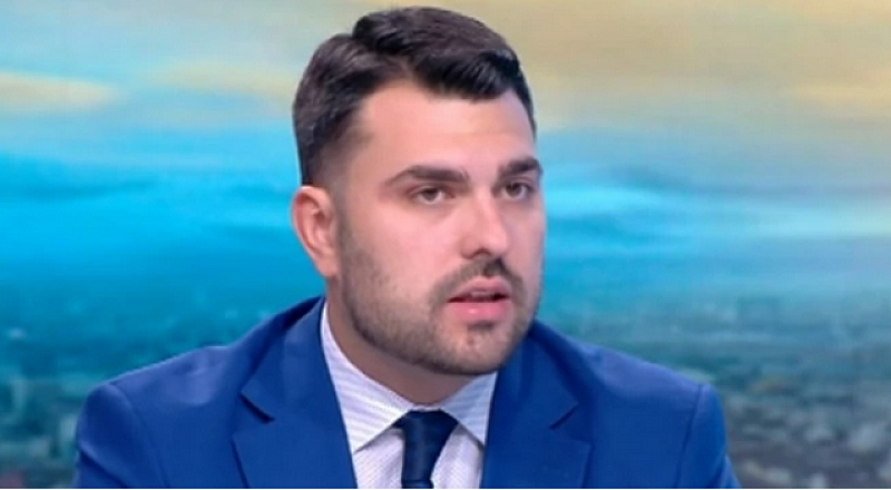 Лидерът на младежката организация на ГЕРБ Георг Георгиев беше притиснат