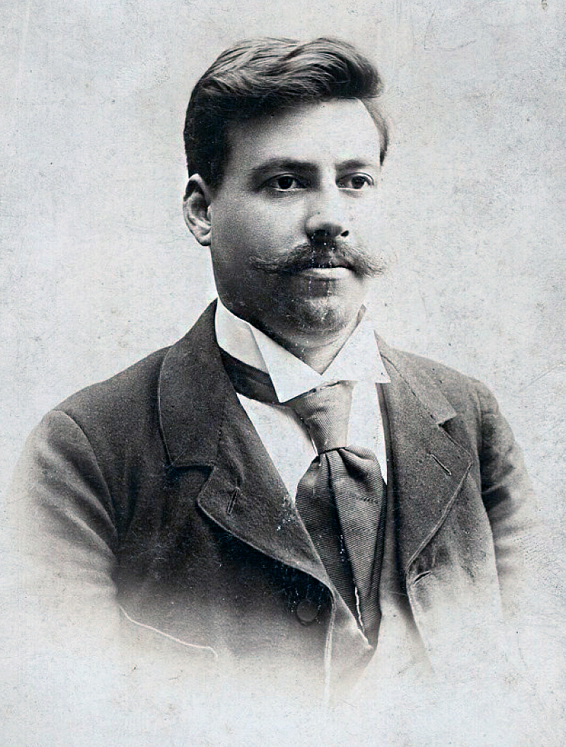 Гоце Делчев е роден през 1872 година в Кукуш, тогава