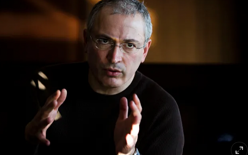 Специалният кореспондент на Meduza Маргарита Лютова разговаря с Ходорковски за