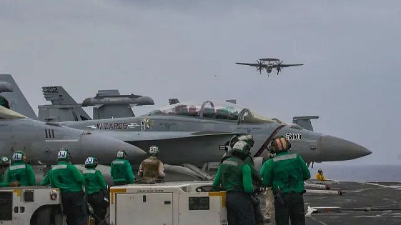 Кориере дела Сера посочва че режимът Призрак в терминологията на