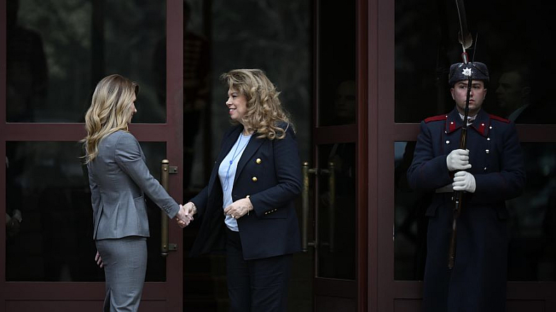 Омбудсманството се ръководи от омбудсмана допълни тя  По рано през