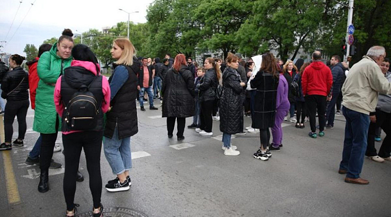 Очаква се протестиращите граждани да блокират и движението по Орлов